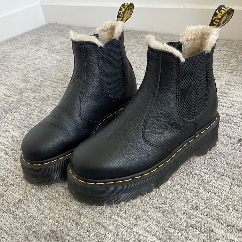 Dr. Marten Faux Fur Lined Platform Chelsea Boots 2976